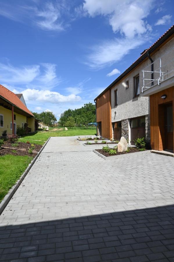 Penzion Mezi Radky Йндрихув Храдец Екстериор снимка